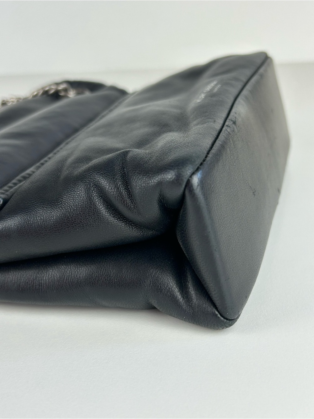 Kurt Geiger Black Leather Chain-Strap Handbag THE KEW - Picture 9 of 14